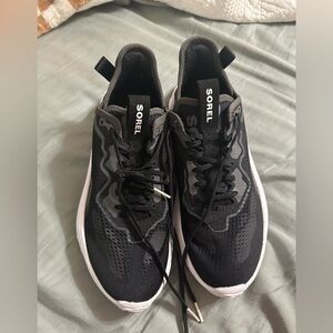 Sorel Tennis Shoes, size 7